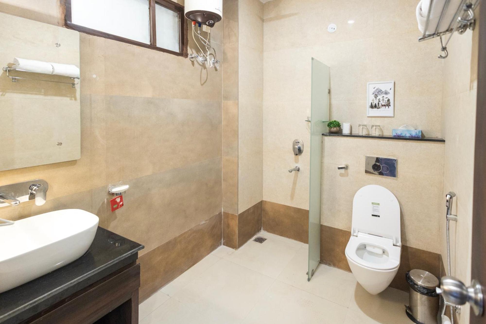 Stone Wood Hotel, Rishīkesh Екстериор снимка