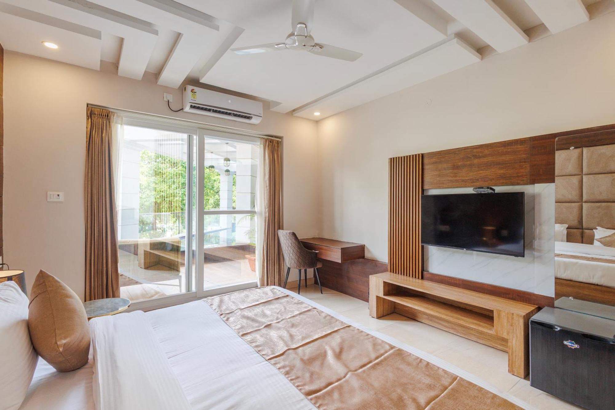 Stone Wood Hotel, Rishīkesh Екстериор снимка